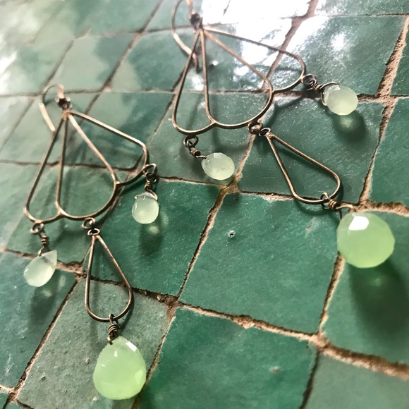 Beautiful BoHo nouveau style earrings 925 &celadon green stones - Picture 3 of 5